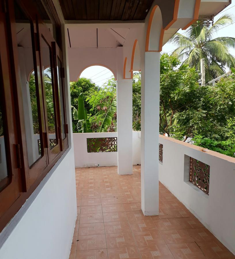 Brinthavanam Days Inn Jaffna Extérieur photo