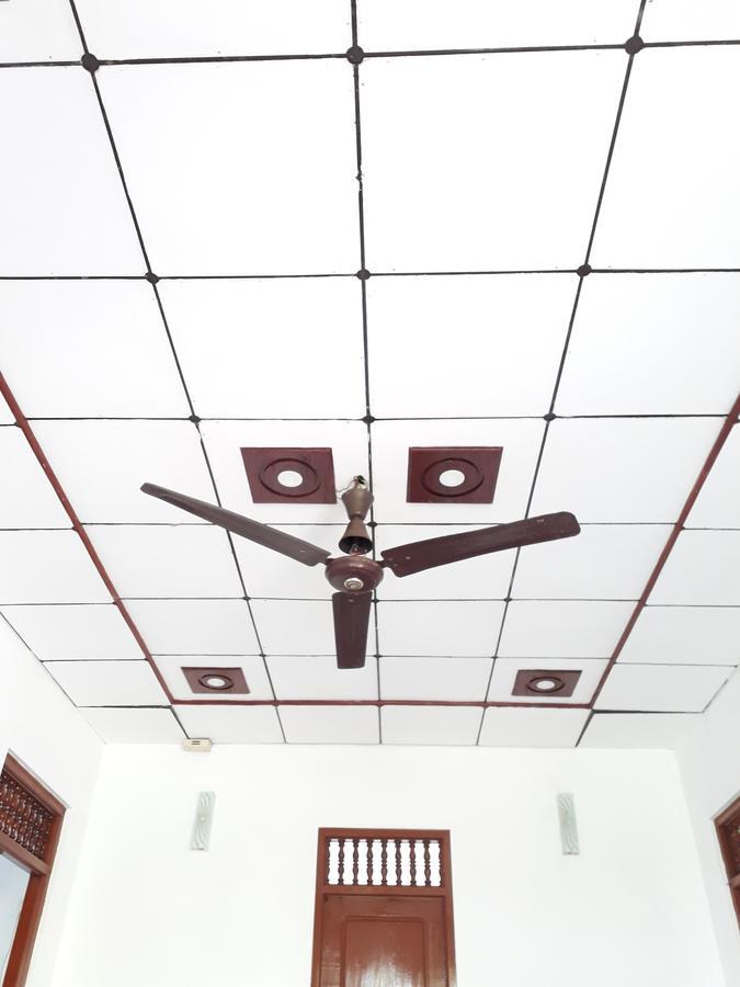 Brinthavanam Days Inn Jaffna Extérieur photo