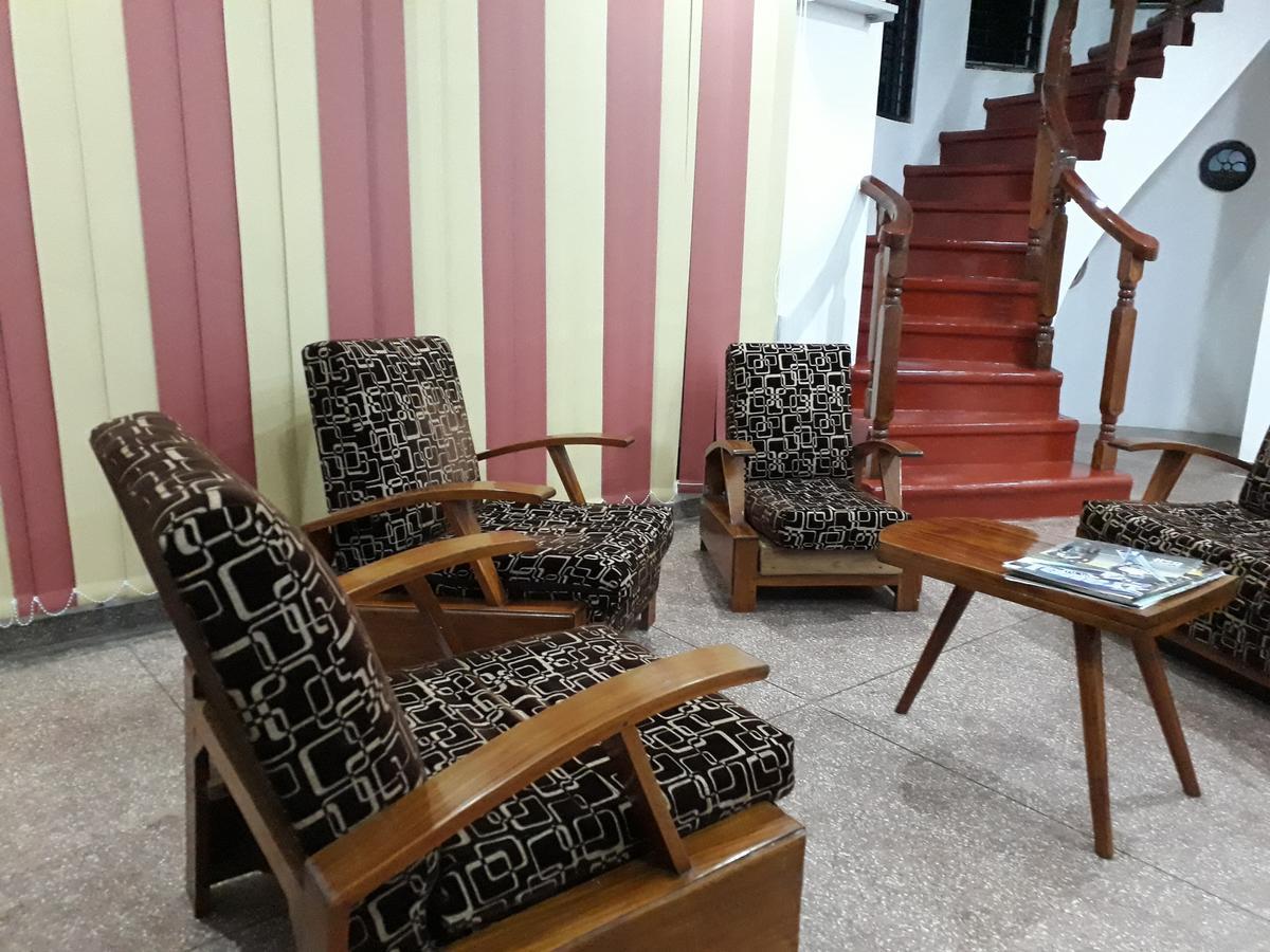 Brinthavanam Days Inn Jaffna Extérieur photo